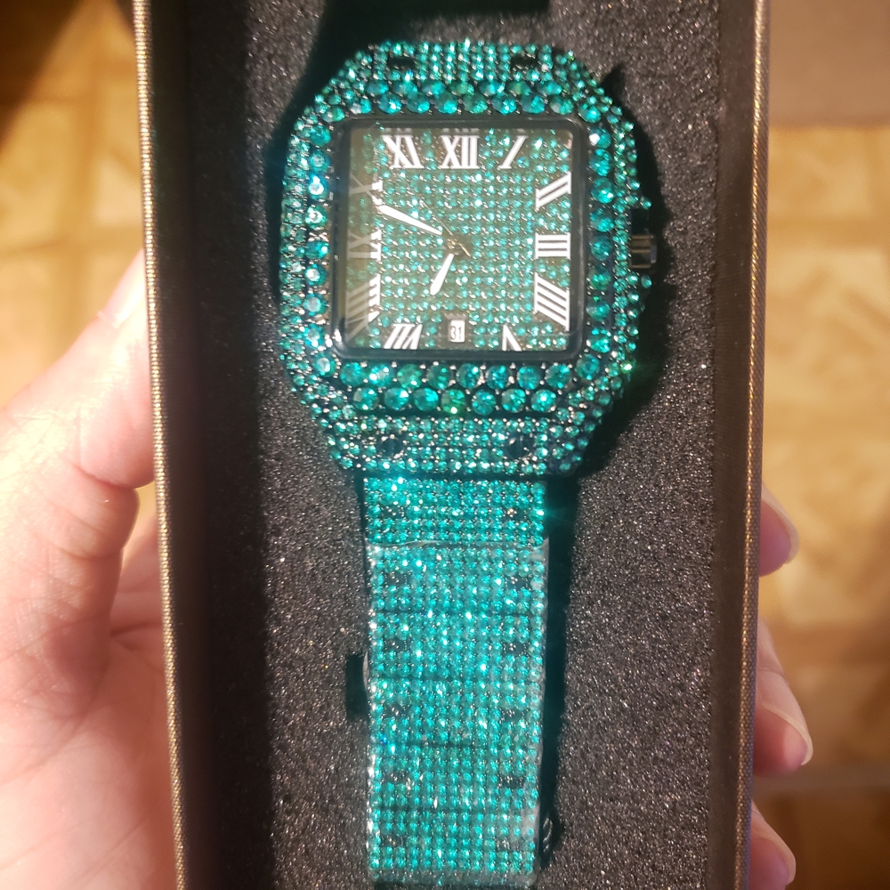Teal Crystal-Embellished Men's Watch - Fashion Accessory